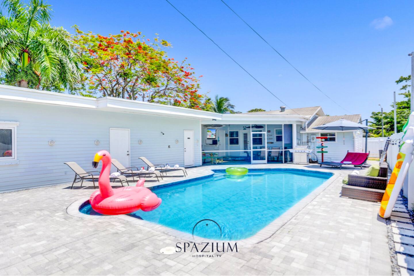 Pool day at a Spazium listing