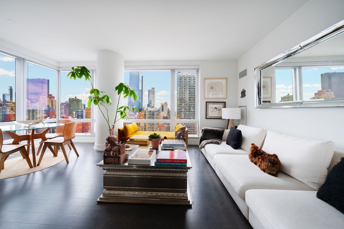 New York condo with skyline views